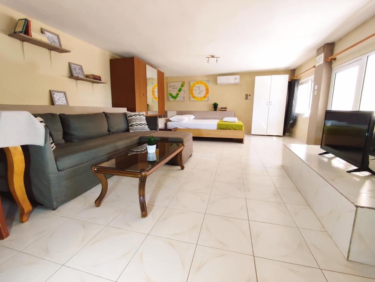 Apartament With A Garden